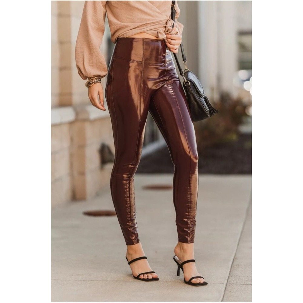 SPANX Women Size Medium Faux Patent Leather Leggings Ruby Compression Date Night
